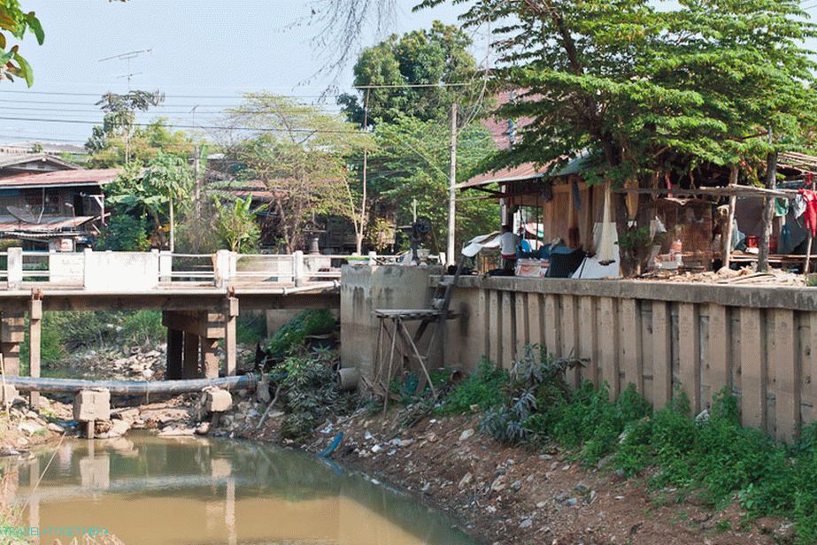 Sukhothai City - Slums
