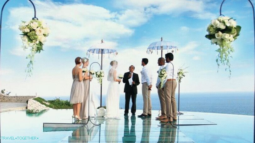 Making a wedding in Thailand