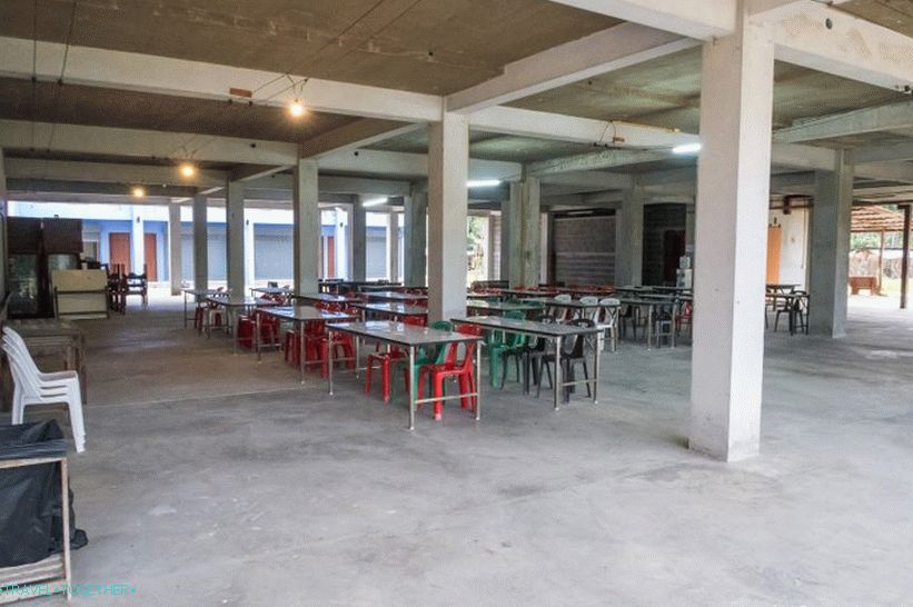 The lower part of the building is intended for meetings and meals of the community