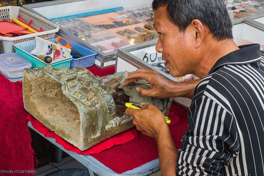 Not that cuts, not that cleans figure