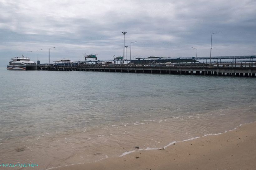View of Thong Sala Pier from the left side of the beach