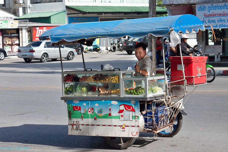 Fruit makashnitsa - bike and stroller