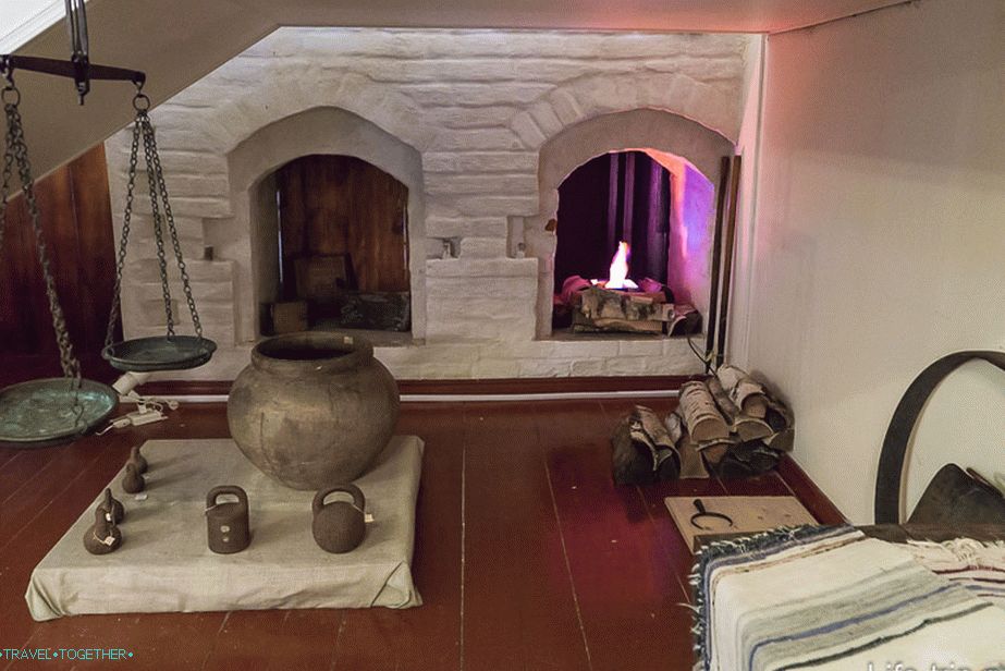 2 furnace stoves, on the other hand 2 more