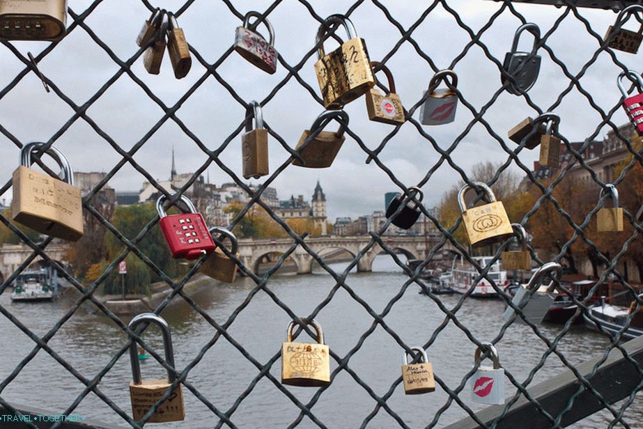 Locks on the Pont des Arts Bridge