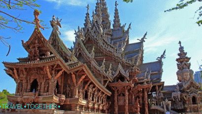 Temple of Truth in Pattaya