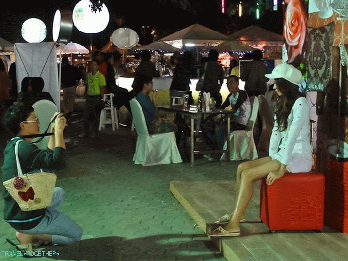 Thais are photographed everywhere