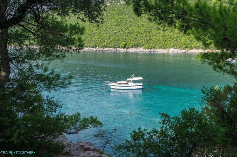 Beautifully almost everywhere, you can take pictures right and left