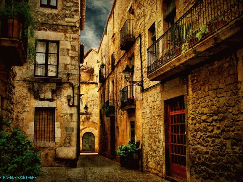 Streets of Girona