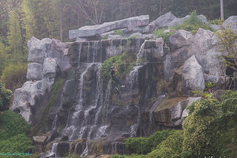 Zip-line over the lake for 125 baht